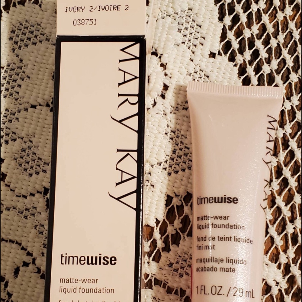 Mary Kay Timewise Matte Foundation